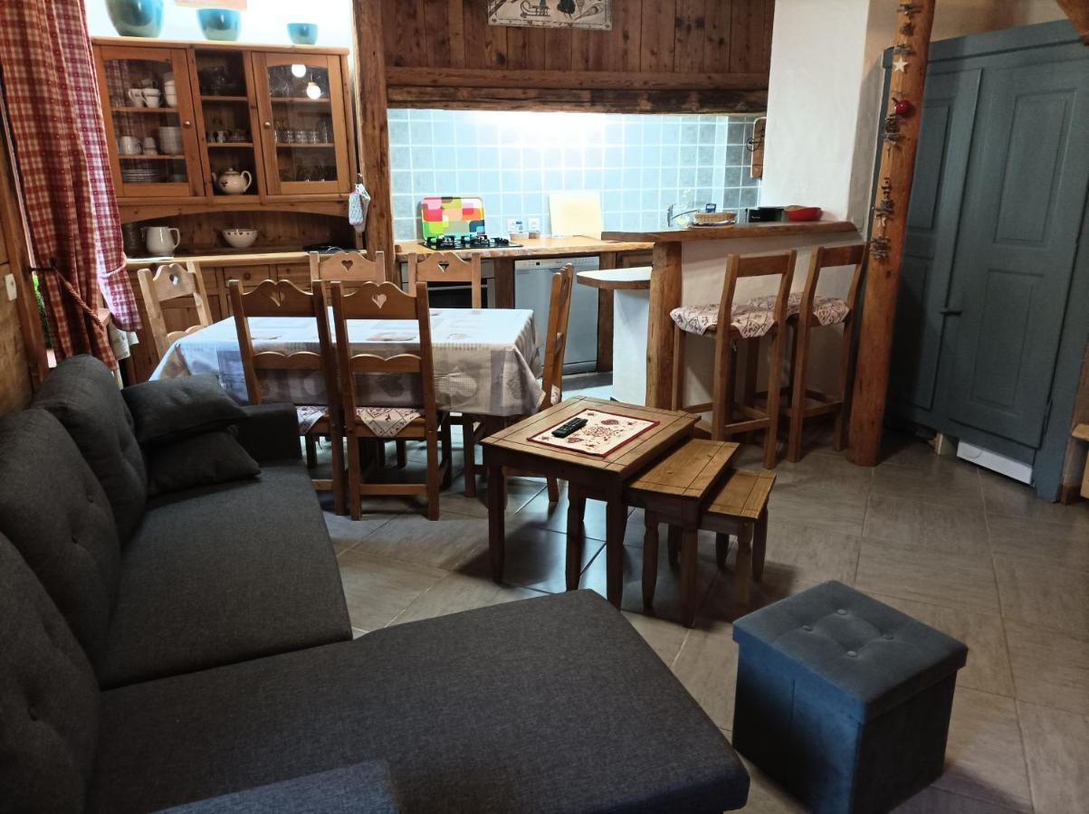 Villa La Ferme d'Henriette, à Samoëns Chambre photo