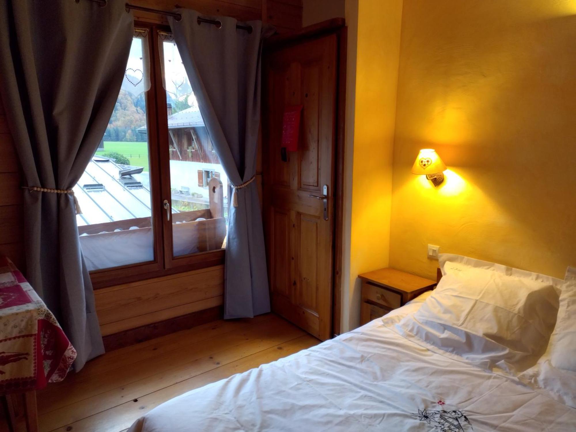 Villa La Ferme d'Henriette, à Samoëns Chambre photo