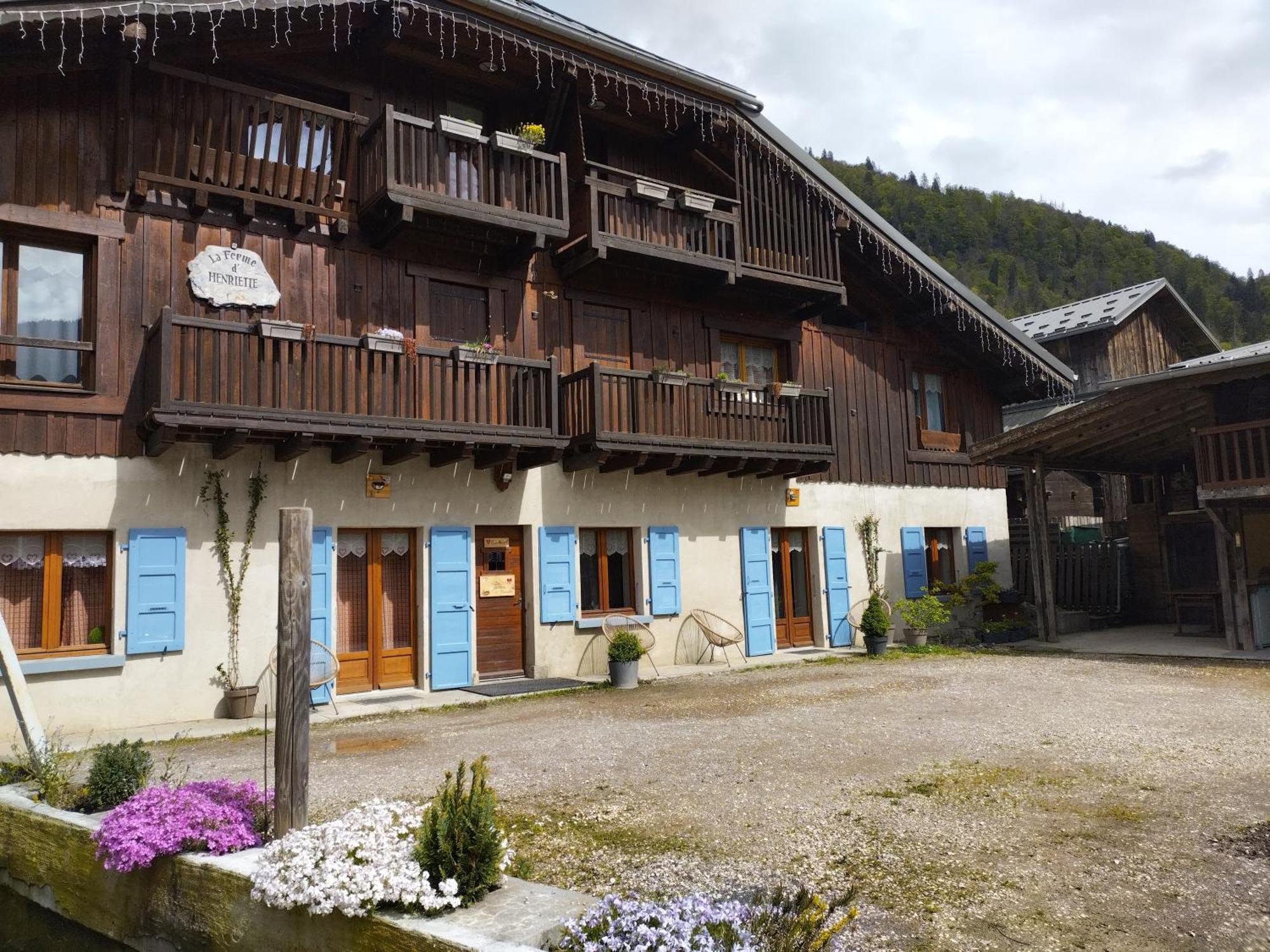 Villa La Ferme d'Henriette, à Samoëns Extérieur photo